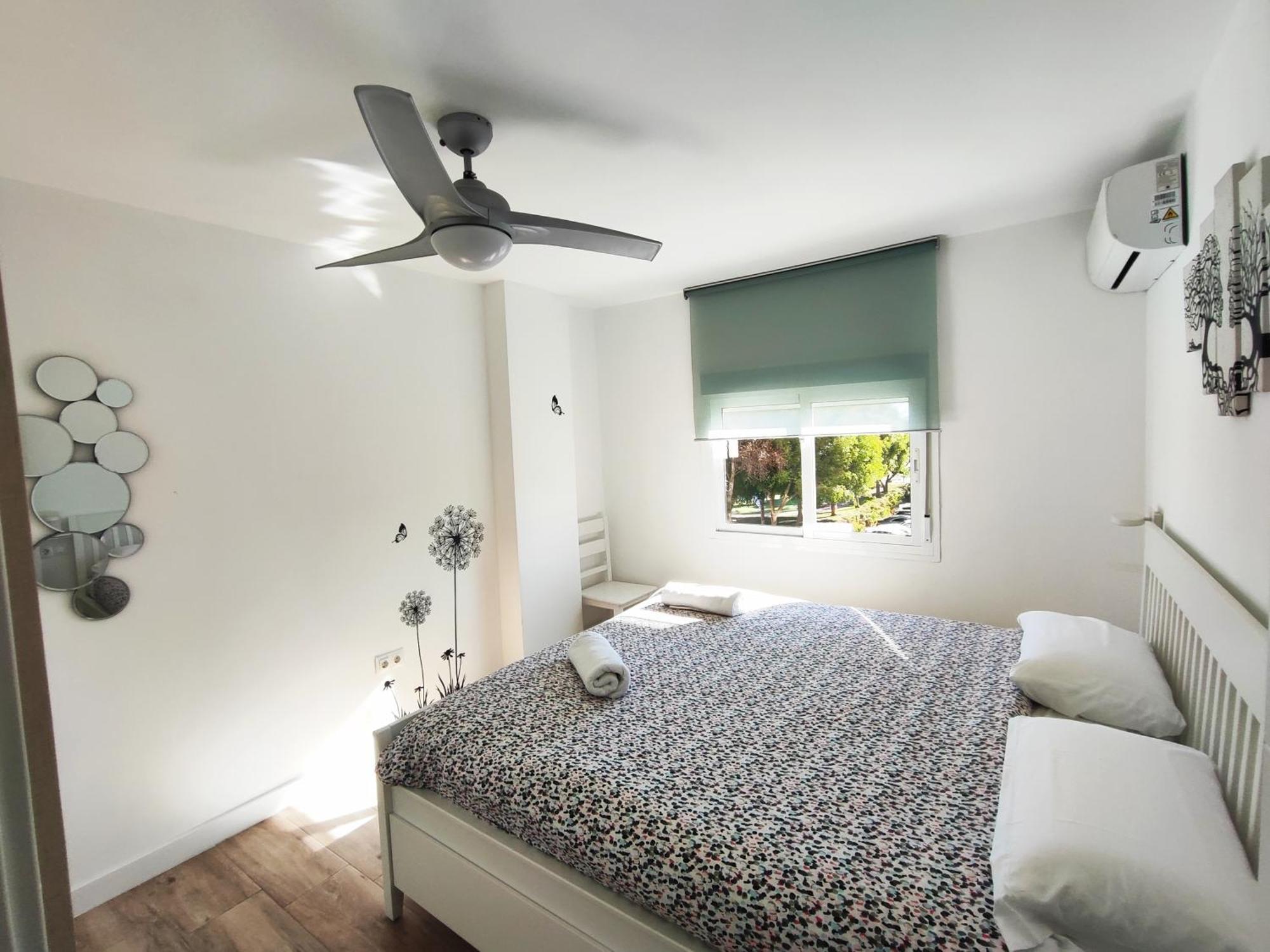 Apartamento Malaga 300 Metros De La Playa מראה חיצוני תמונה
