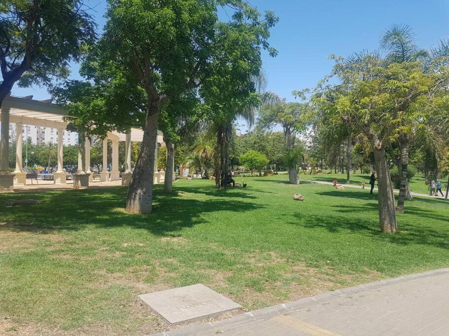 Apartamento Malaga 300 Metros De La Playa מראה חיצוני תמונה