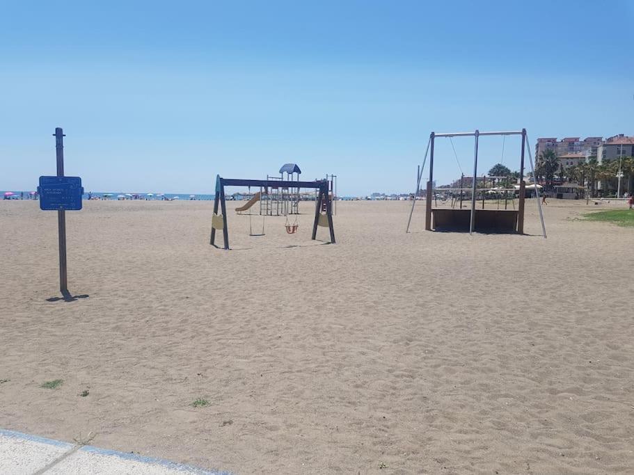 Apartamento Malaga 300 Metros De La Playa מראה חיצוני תמונה